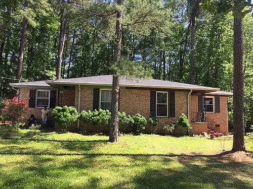 5352 Bishops Cir #B Photo 1