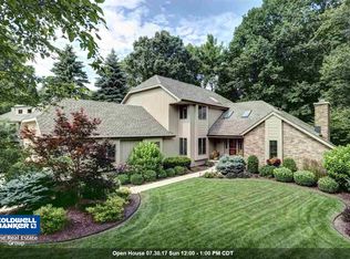 1118 E Sunset Ave, Appleton, WI 54911