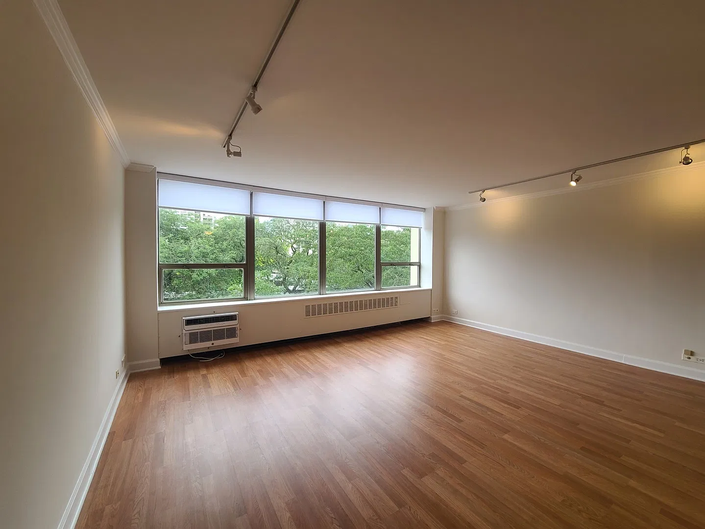 1 bed, 750 sqft, $2,650 — Photo 3