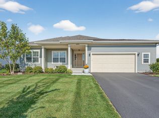 429 Fairway Ln, Sycamore, IL 60178