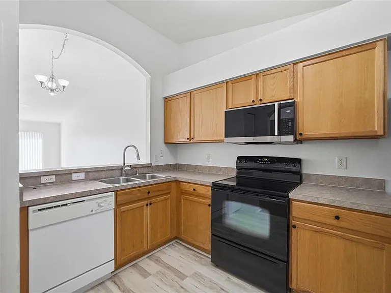 13307 Ashbark Ct — Photo 15