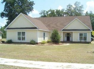 304 Yorkshire Dr, Guyton, GA 31312