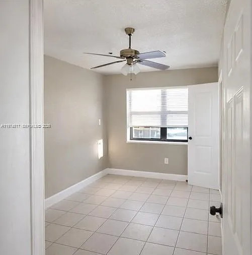851 E 41st St #3 — Photo 3