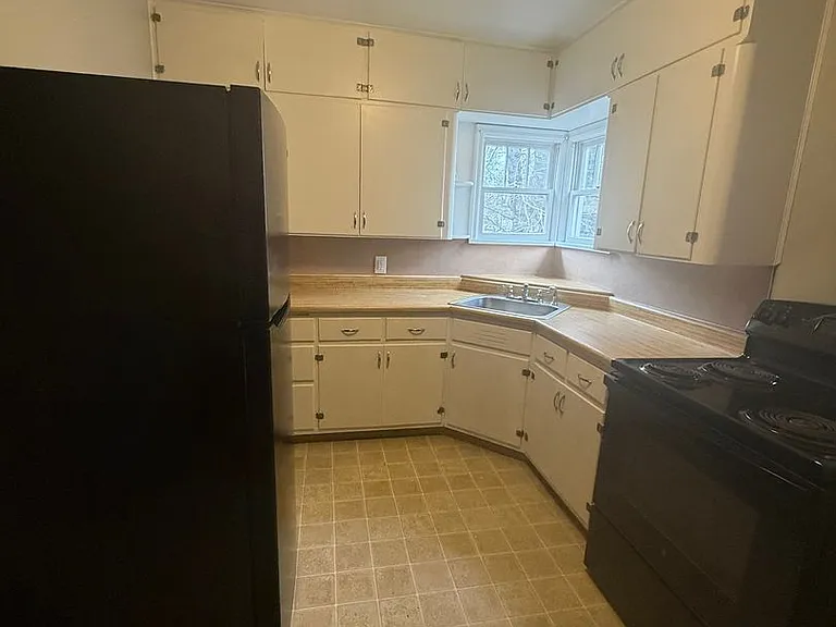 2101 W 1st Ave — Photo 11