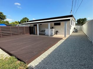 40 W 64th St, Hialeah, FL 33012