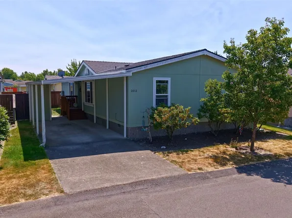 2012 94th Street Ct E, Tacoma, WA 98445
