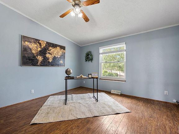 3rd image of 6289 Galbreth Rd