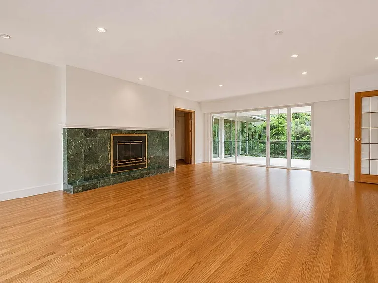 606 Saint Andrews Rd — Photo 3