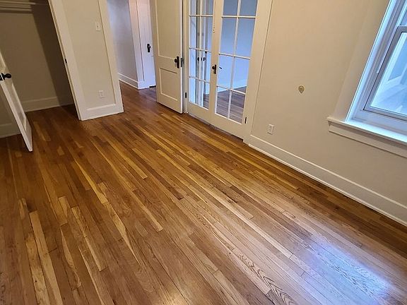 2nd image of 1715 & 1717 N Stanton St #1