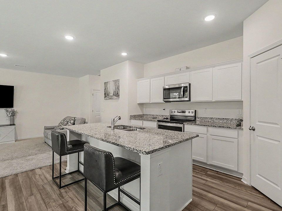1st image of 900 Berkeley Glen Rd
