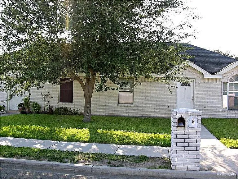 2 bed, 3944 sqft, $875 — Photo 3