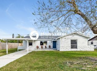 521 Florida Cir S, Apollo Beach, FL 33572