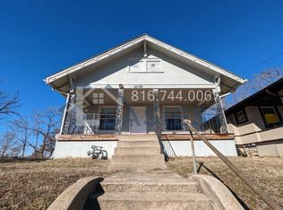2506 E 44th St, Kansas City, MO 64130