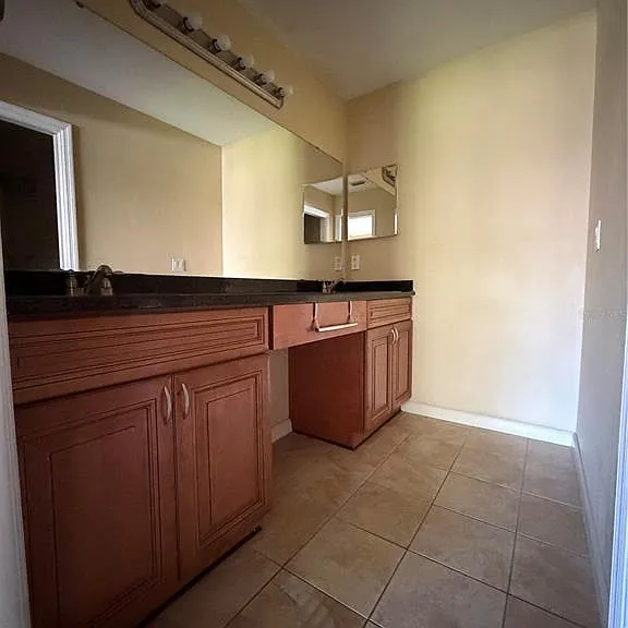 600 Northern Way #702 — Photo 13