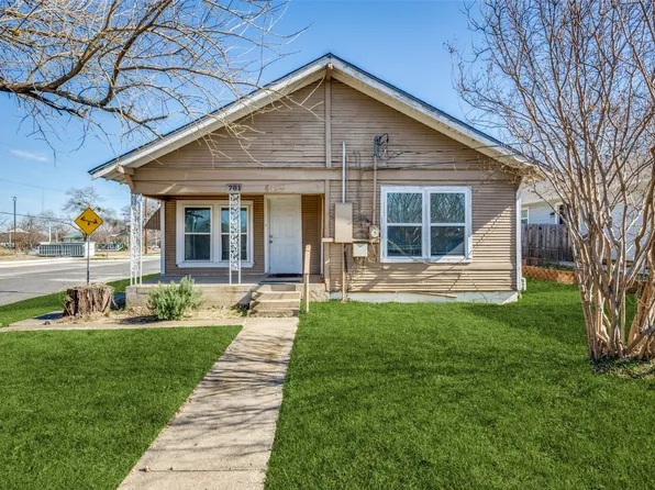701 Lakey St, Denton, TX 76205