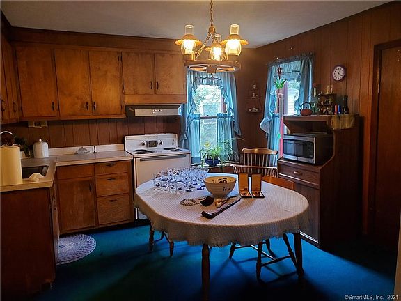 5th image of 177 Whipple Ave