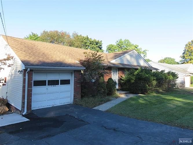 1st image of 746 Ringwood Ave