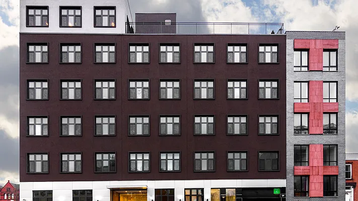 Rented by Nooklyn NYC LLC | media 53