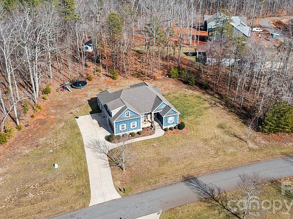4th image of 4490 N Wynswept Dr