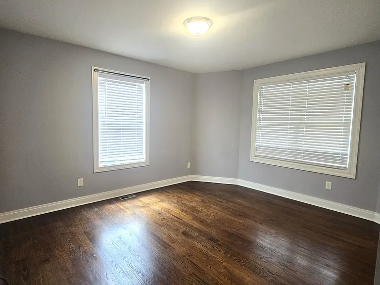 206 Scofield Ave — Photo 5