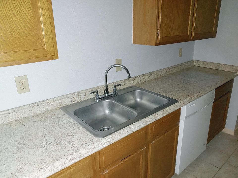 1st image of 6606 De Moss Dr