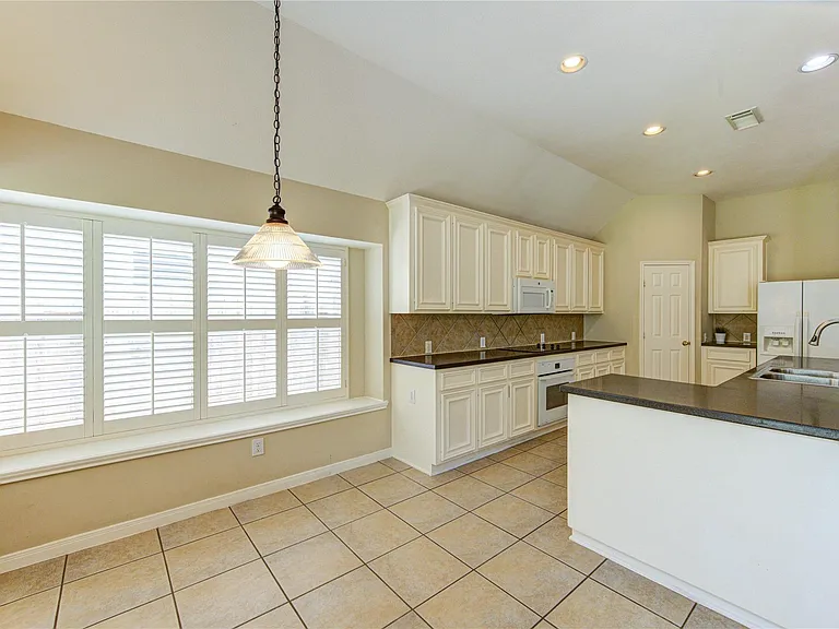 21930 Shady Heath Ln — Photo 19