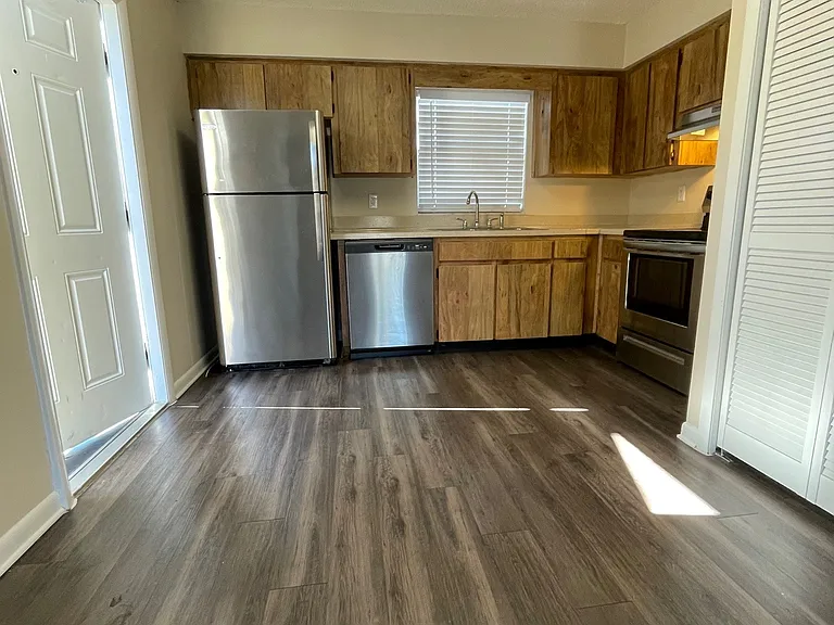 5115 S Clarice Ct #C — Photo 2