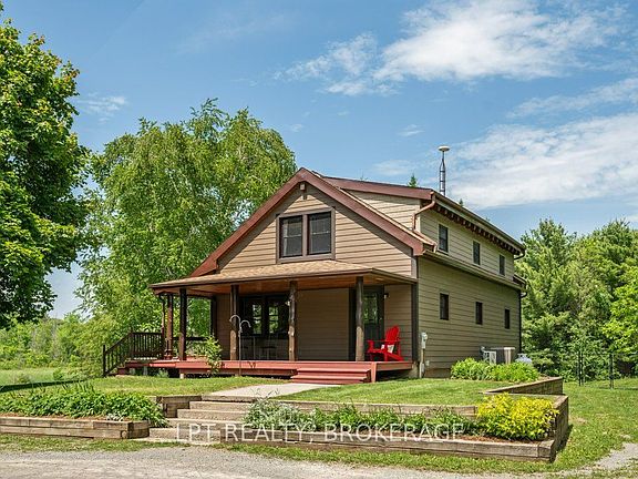2nd image of 1922 Dover Rd