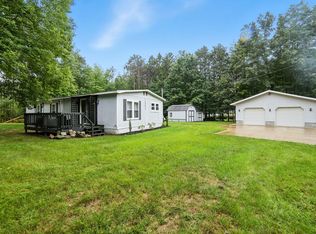 7885 W Fox Rd, Mears, MI 49436