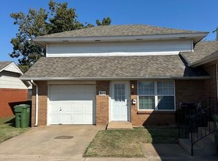 311 W Vandament Ave, Yukon, OK 73099