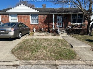 1707 17th St, Nitro, WV 25143
