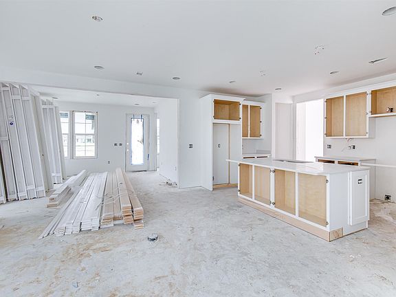 3rd image of 68 Roundwood Dr Lot 298