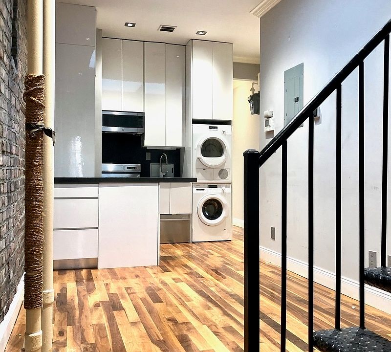 1st image of 113 Mulberry St #5FF