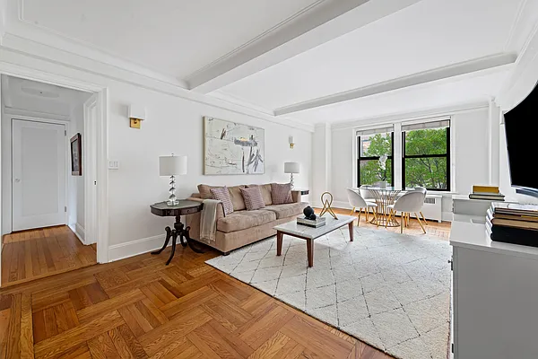 サミット 333 East 53rd Street #4A in Sutton Place, Manhattan | StreetEasy