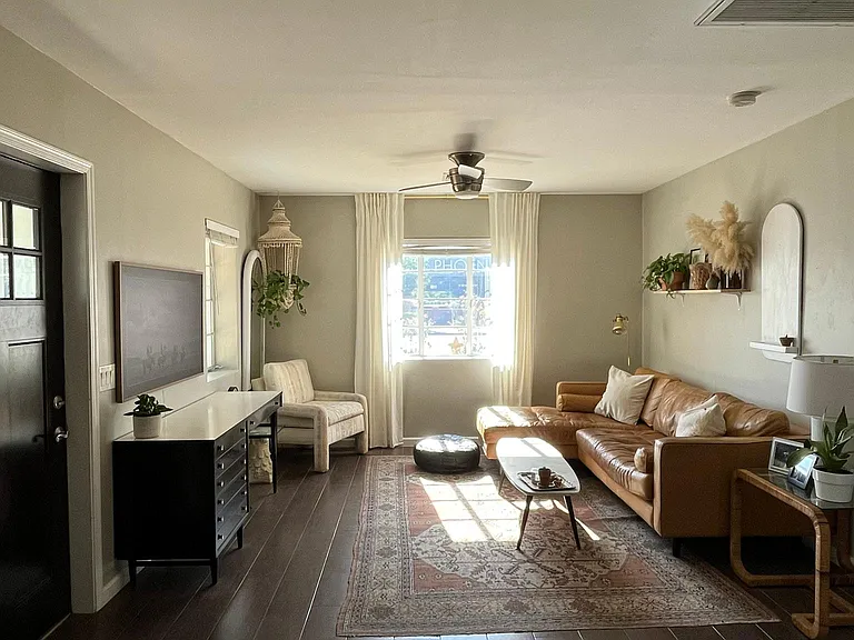 1501 W Catalina Dr — Photo 7