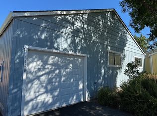 3448 Marina Dr W, Lakeport, CA