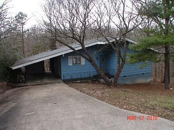 1st image of 9 Astwood Ln