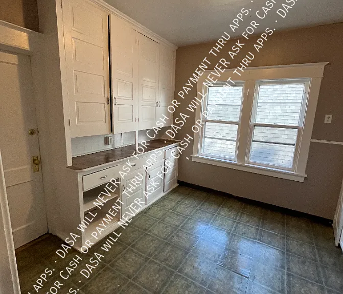 202 Chadduck Ave #UPPER — Photo 6