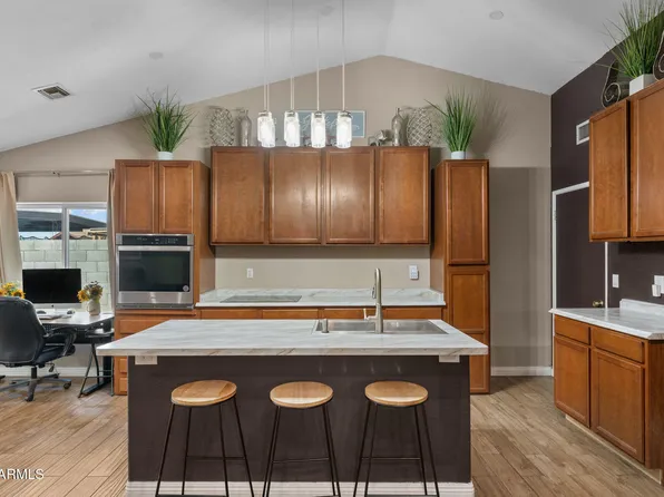 7021 W OCOTILLO Road, Glendale, AZ 85303