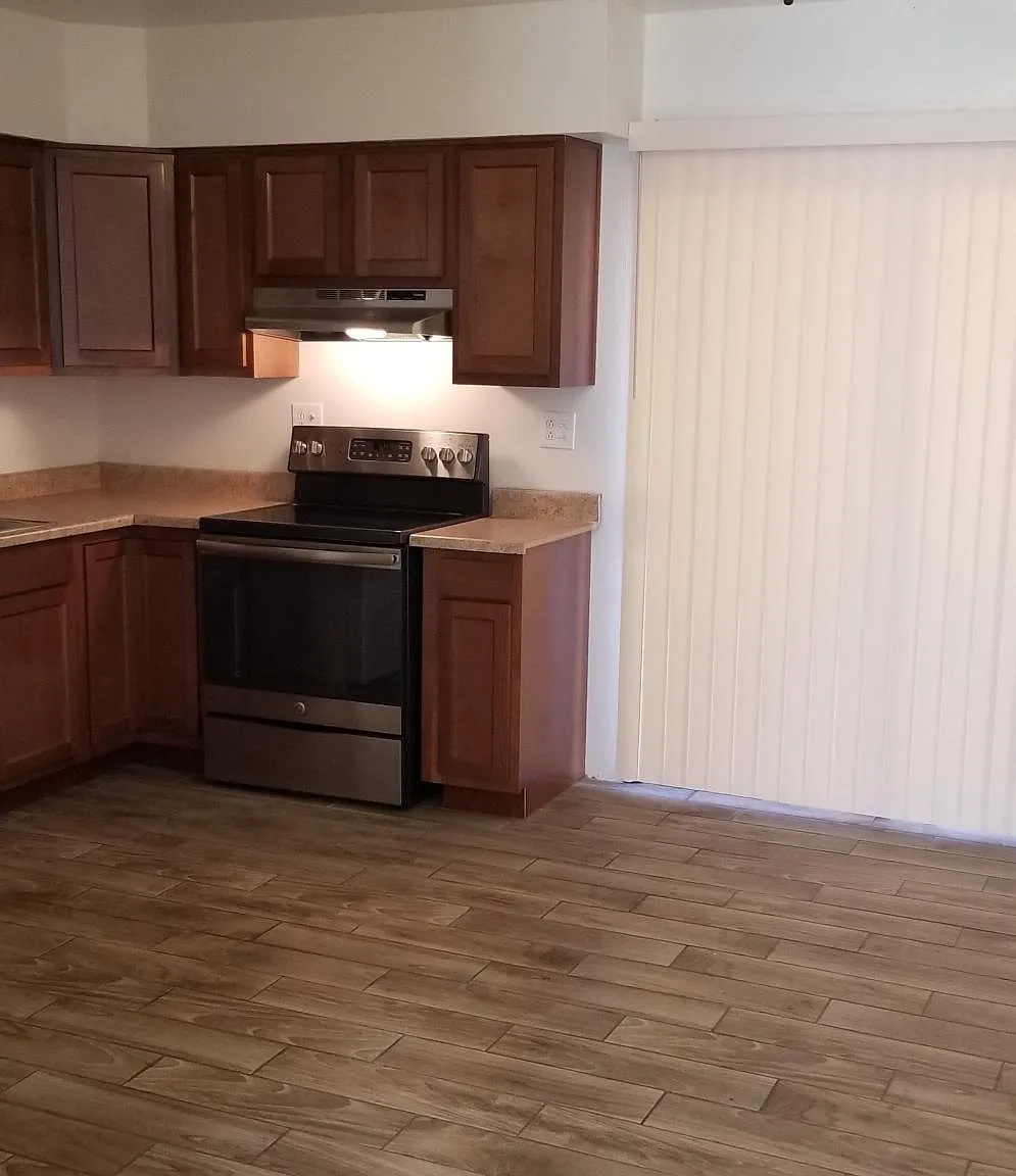 4139 E North St — Photo 1