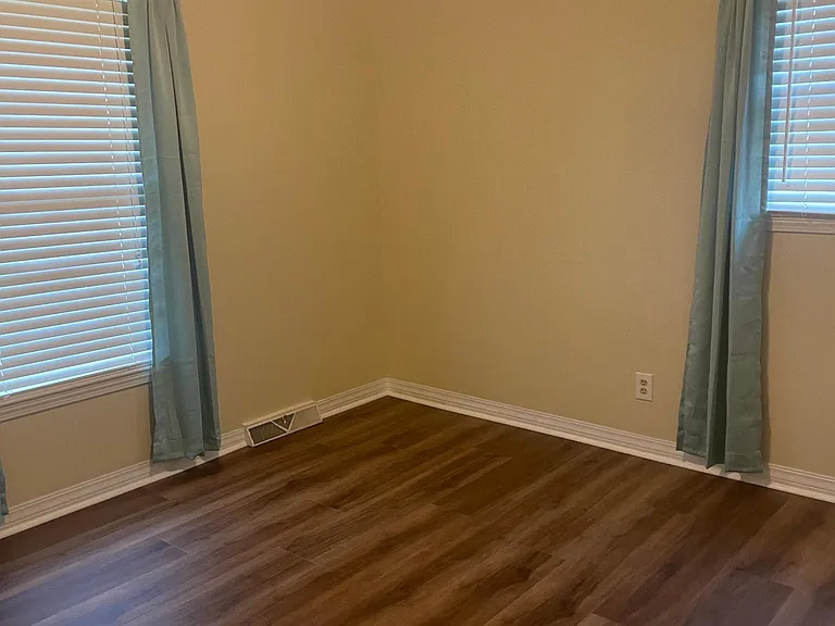 3618 Lipscomb Dr — Photo 5