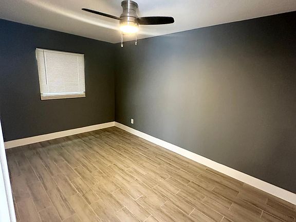 4th image of 4922 Slauson Ave #B