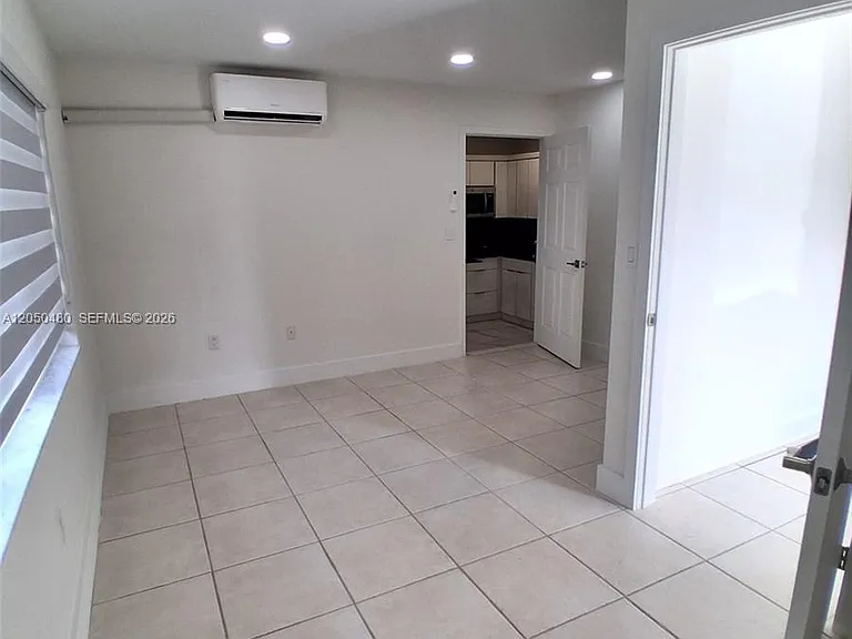1231 SW 136th Pl #A — Photo 7