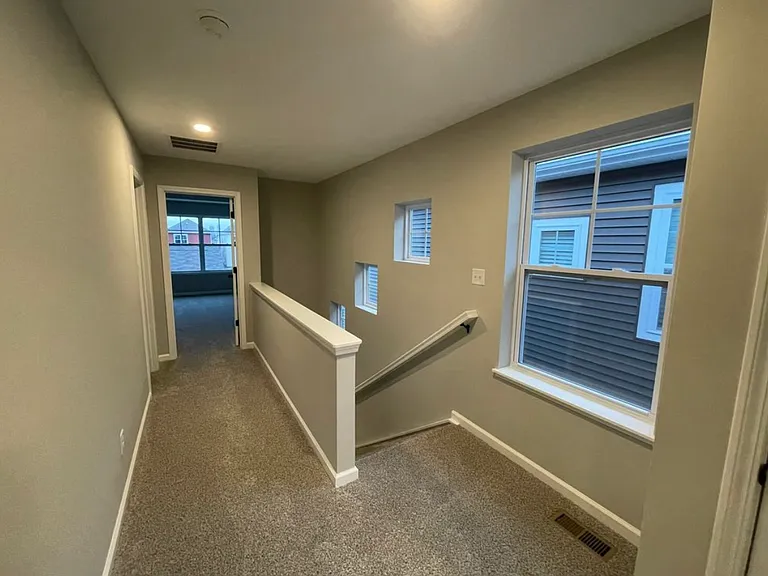339 Central State Blvd #1 — Photo 11