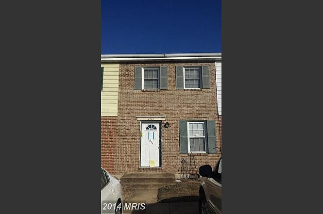 1st image of 8223 Averill Ct