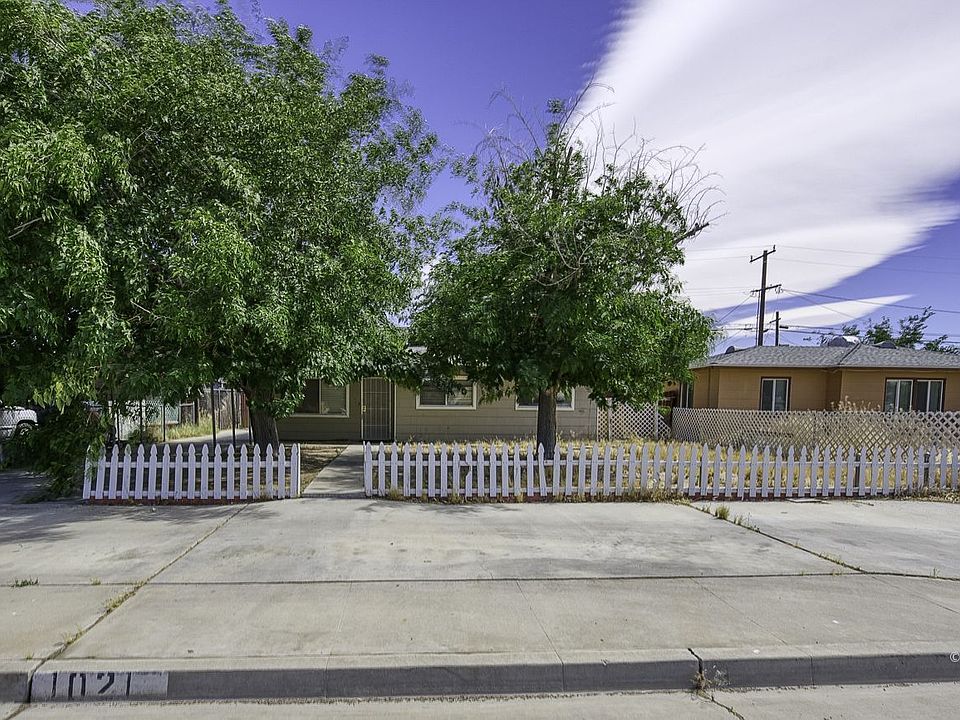 1st image of 1021 W Langley Ave