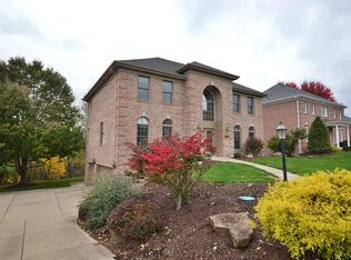 432 Pine Valley Dr, Bridgeville, PA