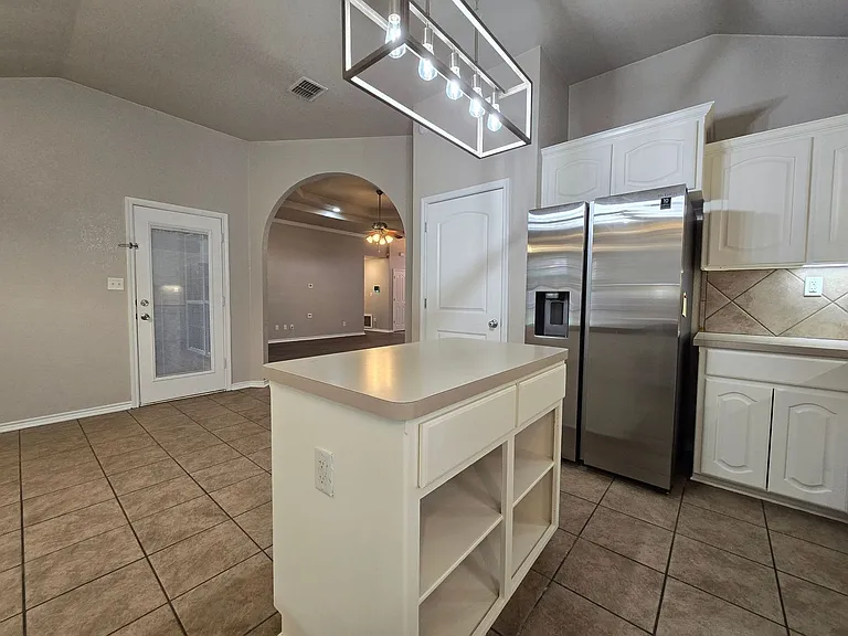 5609 Hunters Ridge Trl — Photo 7