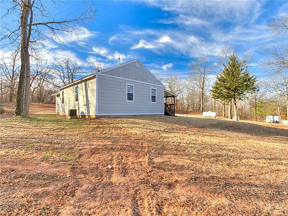 3rd image of 17660 Reynolds Lake Dr