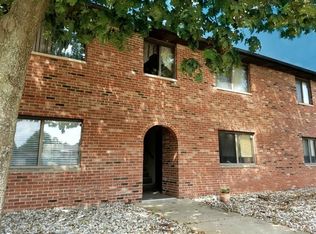1802 Beck Dr APT 4, Urbana, IL 61802